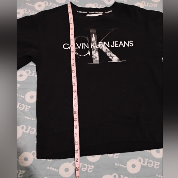 Calvin Klein Jeans Black Crewneck Sweater - Picture 5 of 9